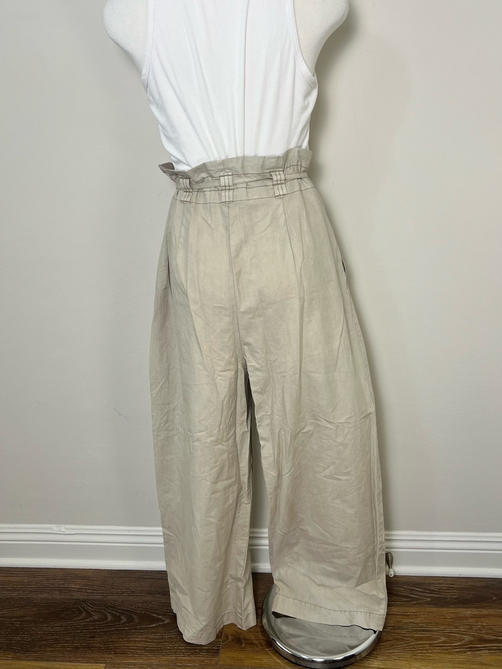 NWT Free People High Rise Paperbag Wide Leg Utility Pants Cotton Size 8 - Picture 3 of 10